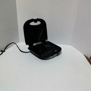 Small sandwich griller